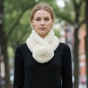 Elegant Off White Faux Fur Scarf